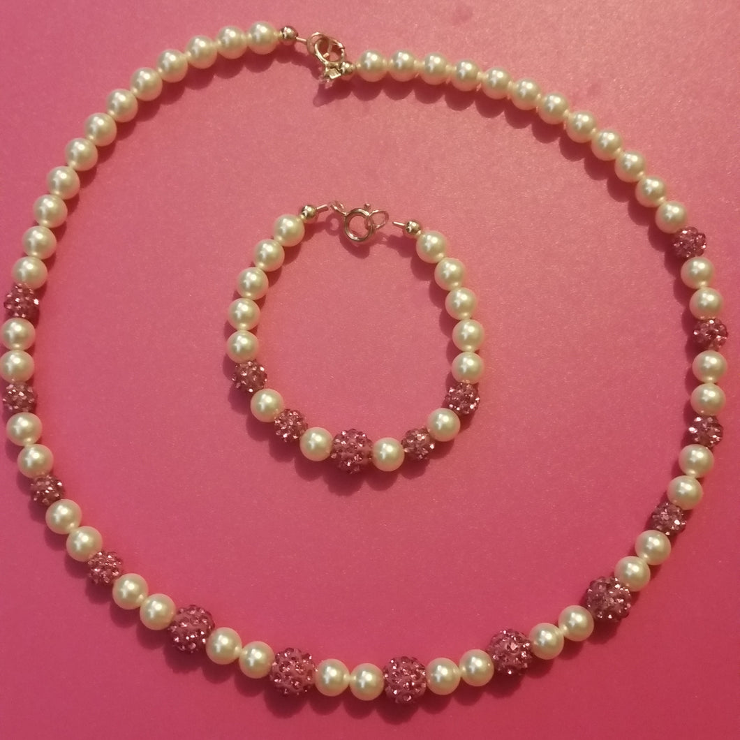 Toddler Pearl and Pink Shambella set